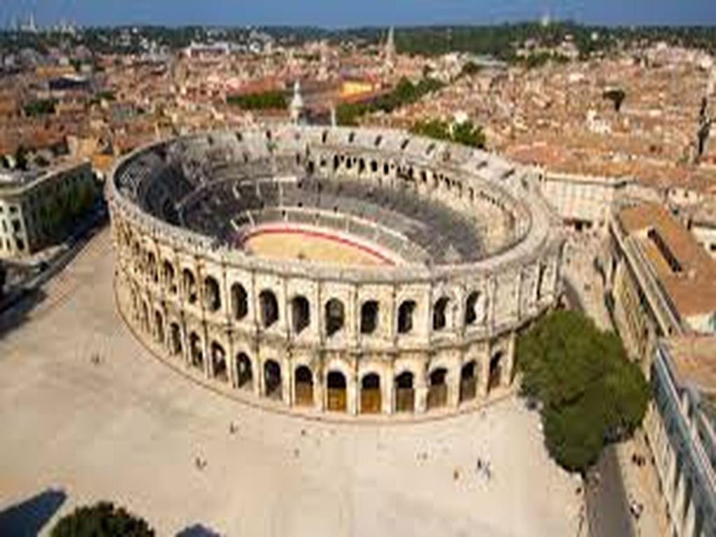 Chambres D'Hotes Des Huppes Nimes Exterior foto